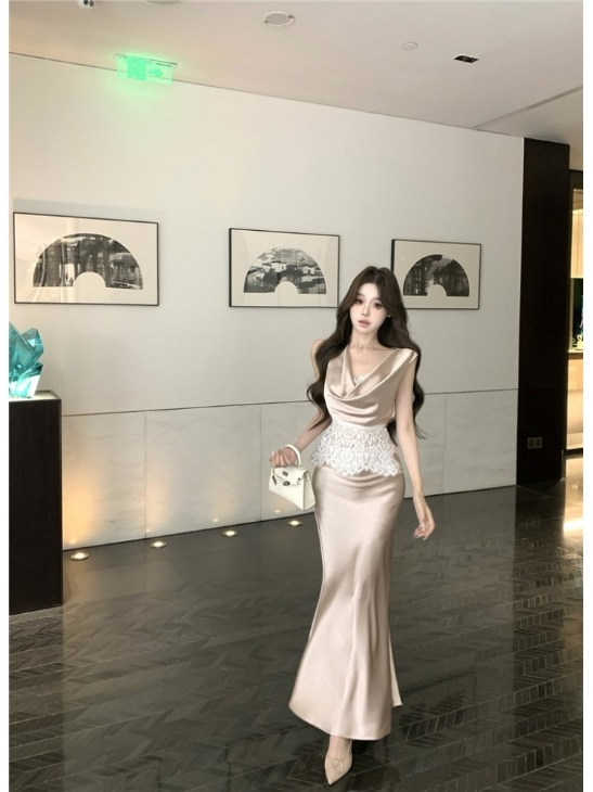 Summer Alt Clothing - 여성용 고급스러운 레이스 장식의 소매 없는